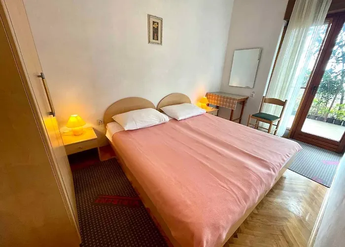 In 44016 Διαμέρισμα *